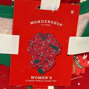 SOLD - Wondershop Women's Christmas Holiday 2 piece Sleep Set pajamas